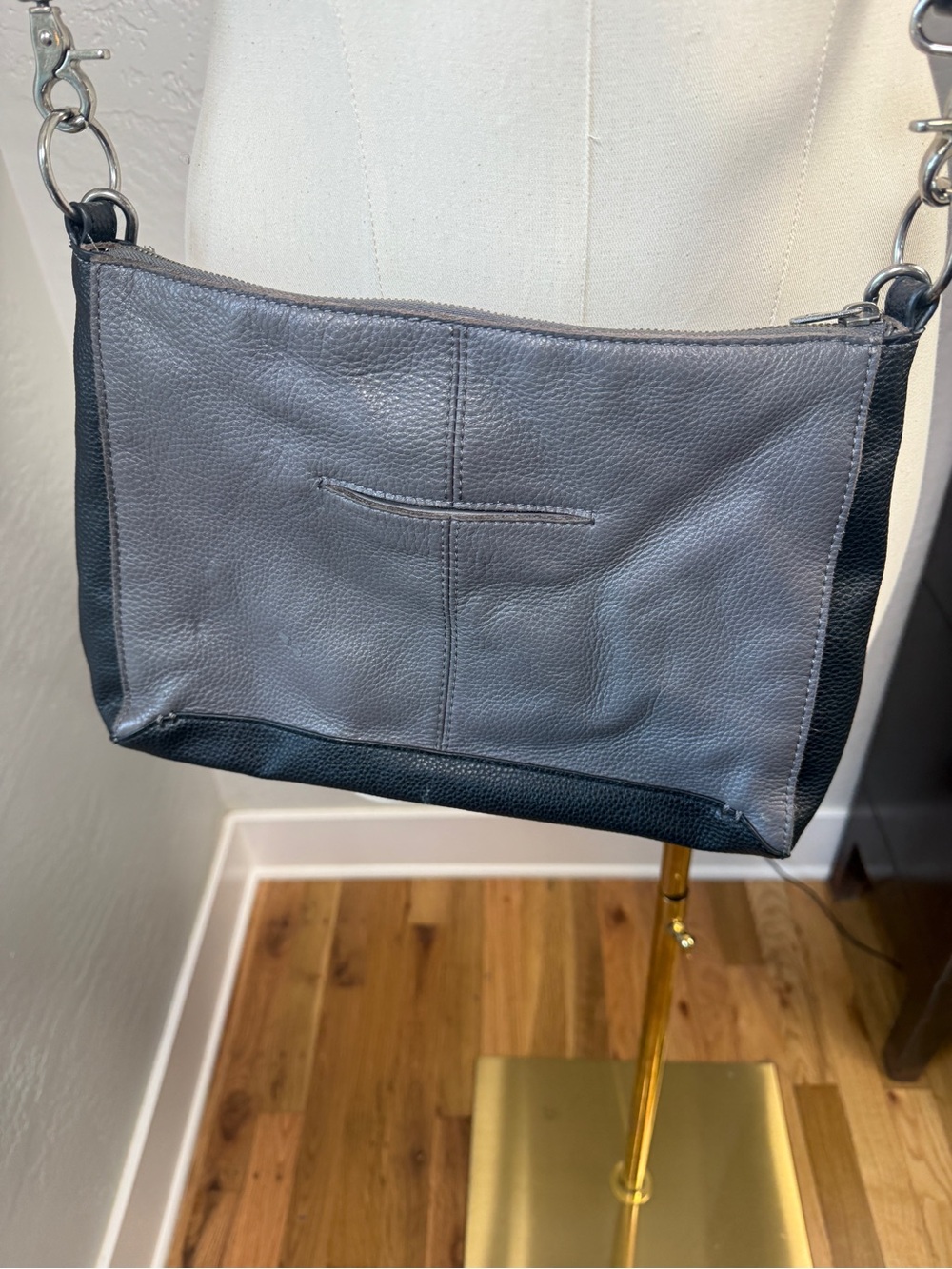 The Sak Colorblock Leather Crossbody Bag Adjustable Strap - Picture 3 of 7